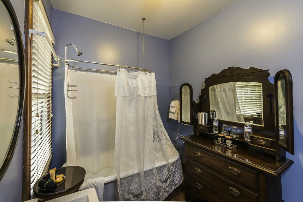 Carriage Way Inn Bed & Breakfast Adults Only - 21 Years Old And Up St. Augustine Bagian luar foto