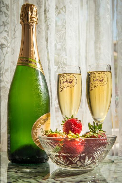 Carriage Way Inn Bed & Breakfast Adults Only - 21 Years Old And Up St. Augustine Bagian luar foto