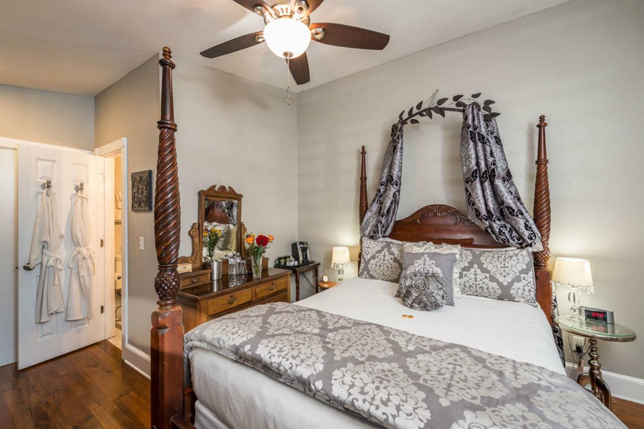 Carriage Way Inn Bed & Breakfast Adults Only - 21 Years Old And Up St. Augustine Bagian luar foto