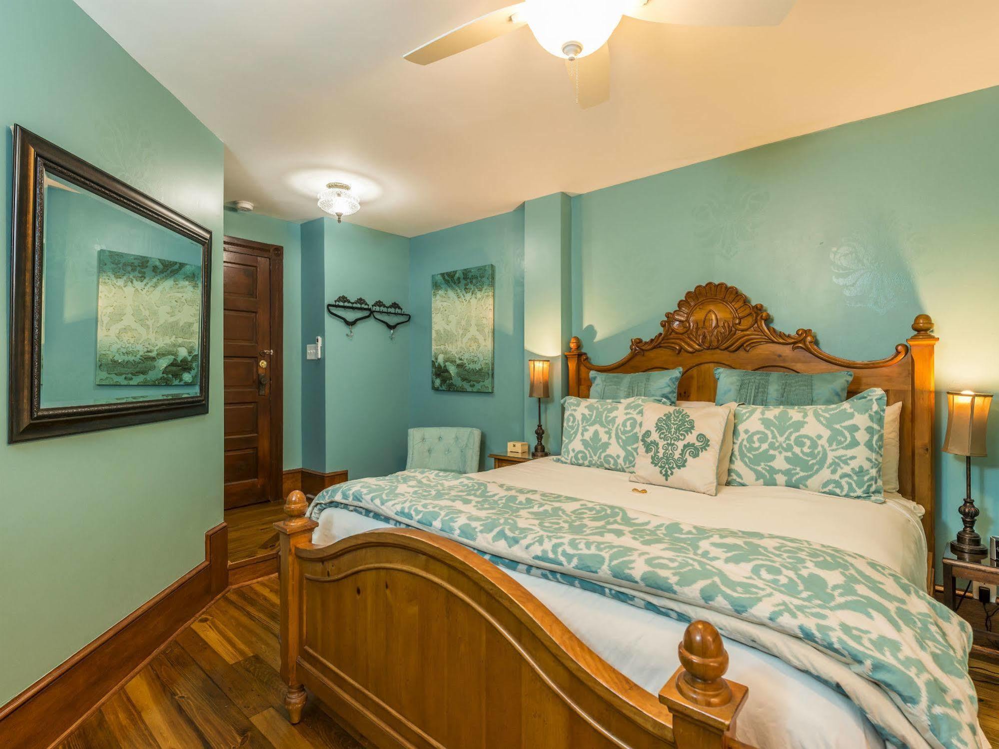 Carriage Way Inn Bed & Breakfast Adults Only - 21 Years Old And Up St. Augustine Bagian luar foto