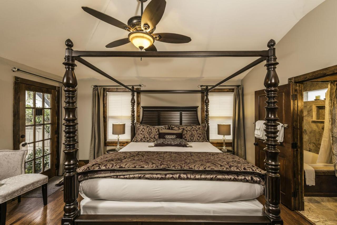 Carriage Way Inn Bed & Breakfast Adults Only - 21 Years Old And Up St. Augustine Bagian luar foto